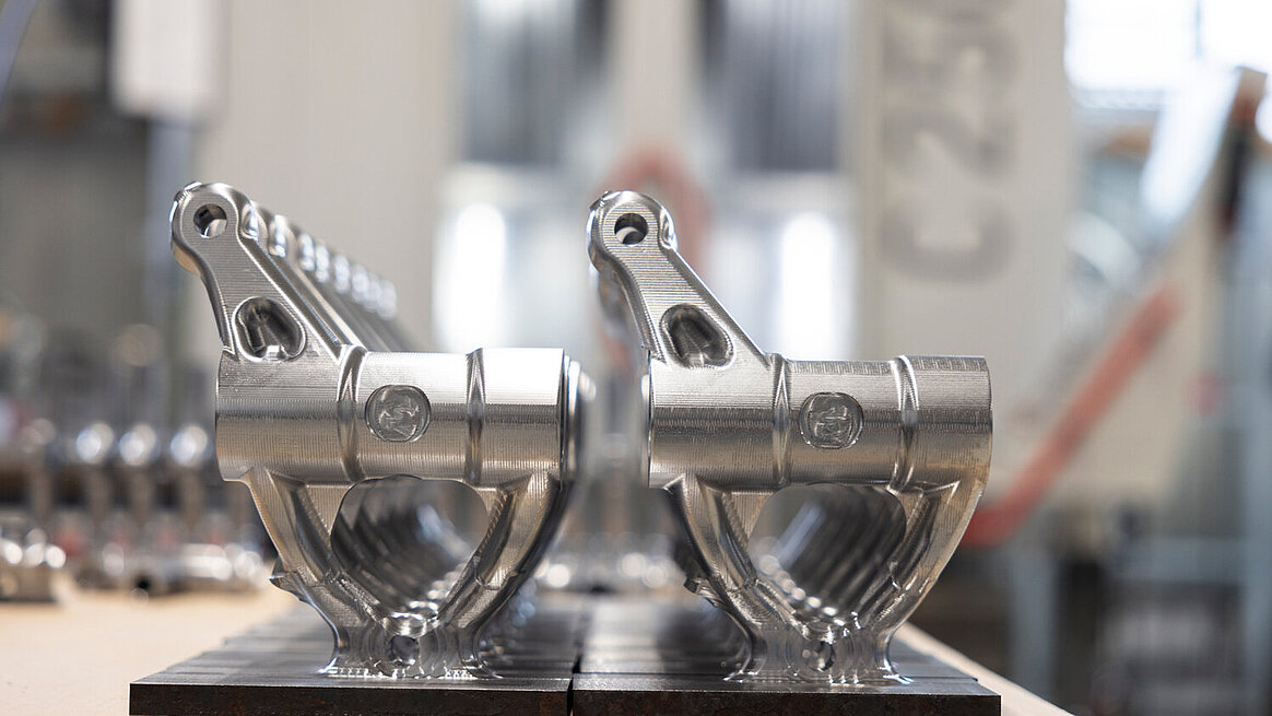 Whether machining just one, a dozen or a thousand workpieces – PAWA-Tech meets all the demands through automated production.