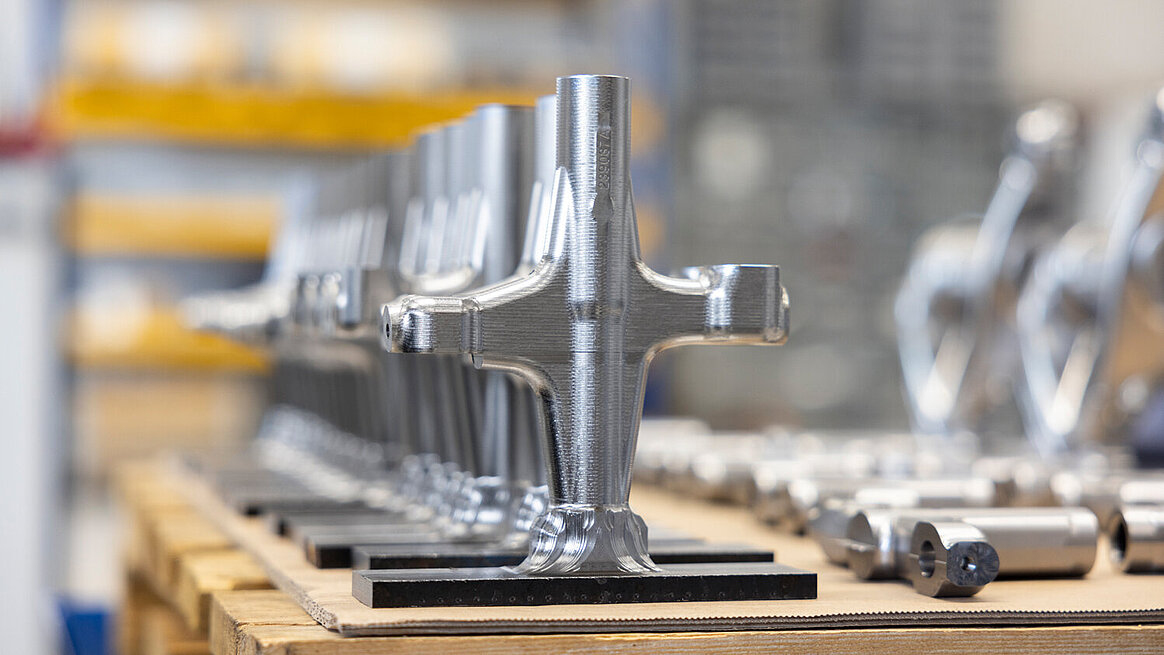 Whether machining just one, a dozen or a thousand workpieces – PAWA-Tech meets all the demands through automated production.
